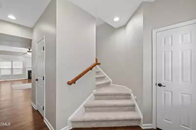 442 Panorama View Loop, Cary, NC 27519 - Photo 5