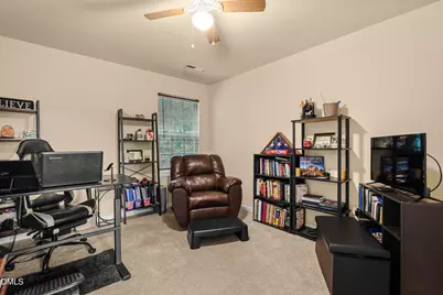 406 Carrie Court, Burlington, NC 27215 - Photo 17