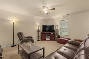 406 Carrie Ct, Burlington, NC 27215 - Photo 7