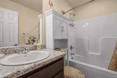 406 Carrie Court, Burlington, NC 27215 - Photo 29