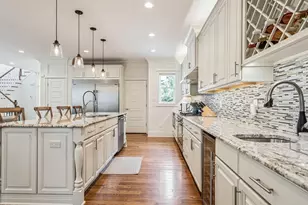 609 New Rd, Raleigh, NC 27608 - Photo 17
