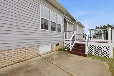 166 Creekwood Circle, Smithfield, NC 27577 - Photo 31