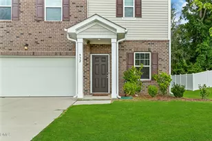 932 Berkeley Glen Rd, Zebulon, NC 27597 - Photo 3