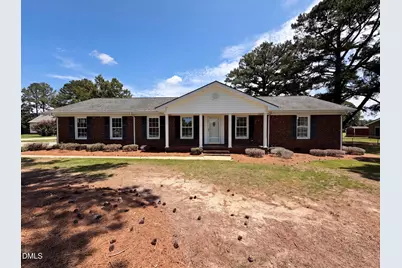 800 Lucas Street, Erwin, NC 28339 - Photo 1
