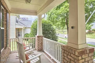 2106 Hemlock Hill Dr, Durham, NC 27703 - Photo 3