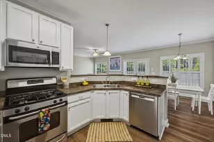 1941 N Bryson Ct, Fuquay Varina, NC 27526 - Photo 9