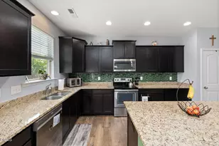 3325 Snowberry Dr, Raleigh, NC 27610 - Photo 9