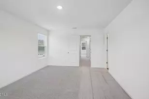 2219 Gln Xing Dr, Durham, NC 27704 - Photo 5