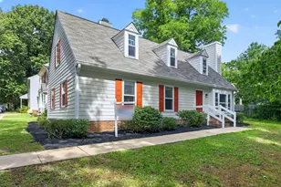 708 Powell Dr, Raleigh, NC 27606 - Photo 1