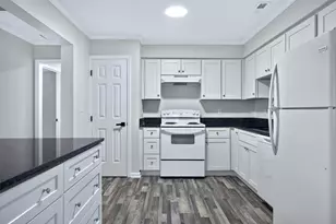 708 Powell Dr, Raleigh, NC 27606 - Photo 19