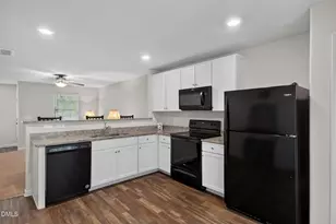 918 E Green St, Franklinton, NC 27525 - Photo 9