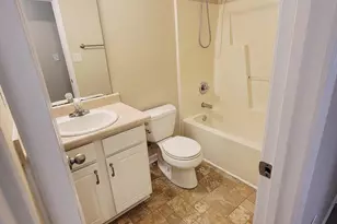 411 Whitehall Ct, Clayton, NC 27520 - Photo 39