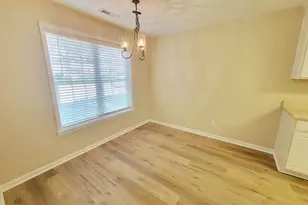 411 Whitehall Ct, Clayton, NC 27520 - Photo 5