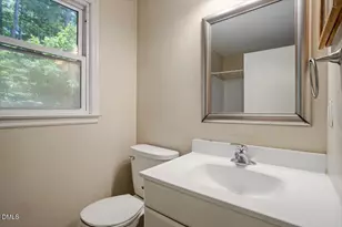 5302 Covey Ct, Raleigh, NC 27609 - Photo 11