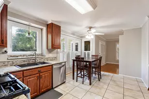 2409 Dunbrook Ct, Raleigh, NC 27604 - Photo 11
