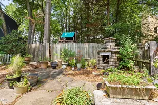 2409 Dunbrook Ct, Raleigh, NC 27604 - Photo 33