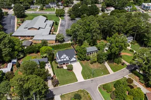 5021 Sandlewood Dr, Raleigh, NC 27609 - Photo 81