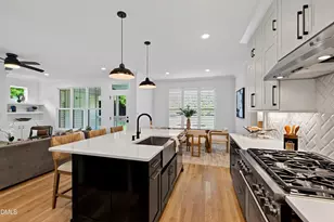 5021 Sandlewood Dr, Raleigh, NC 27609 - Photo 17