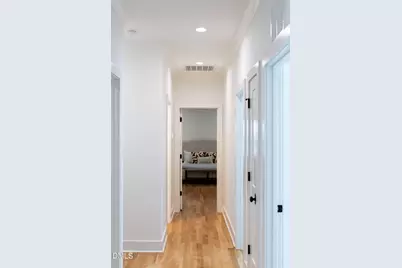 5021 Sandlewood Drive, Raleigh, NC 27609 - Photo 35
