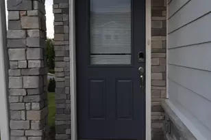 915 Field Ivy Dr, Fuquay-Varina, NC 27526 - Photo 3