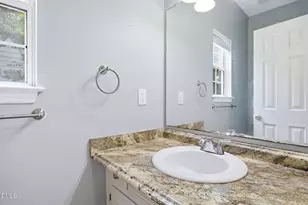 3805 Hollycrest Ct, Raleigh, NC 27612 - Photo 5