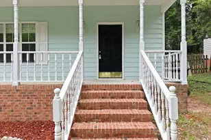 3805 Hollycrest Ct, Raleigh, NC 27612 - Photo 3