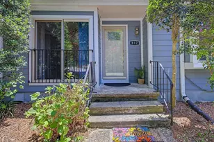 812 Green Ridge Dr, Raleigh, NC 27609 - Photo 1