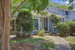 812 Green Ridge Dr, Raleigh, NC 27609 - Photo 3
