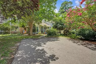 812 Green Ridge Dr, Raleigh, NC 27609 - Photo 81