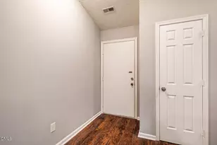 1320 Park Glen Dr, Raleigh, NC 27610 - Photo 3
