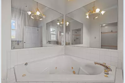 504 Parks Village, Zebulon, NC 27597 - Photo 7