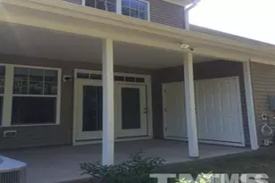 423 Talons Rst Wy, Cary, NC 27513 - Photo 11