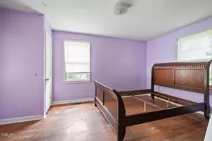 208 E C St, Erwin, NC 28339 - Photo 13