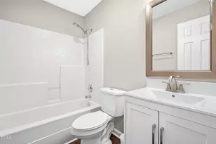 102 Mintawood Ct, Cary, NC 27519 - Photo 31