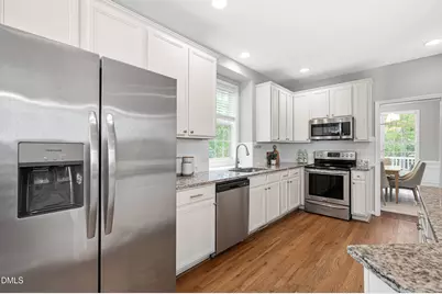 102 Mintawood Court, Cary, NC 27519 - Photo 17