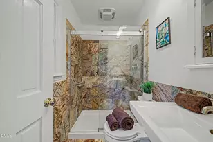 508 Yorktown Dr, Chapel Hill, NC 27516 - Photo 17