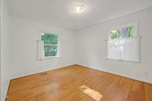 508 Yorktown Dr, Chapel Hill, NC 27516 - Photo 33
