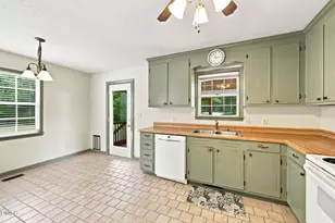 3805 Manor Dr, Clayton, NC 27520 - Photo 17