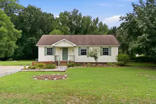 3805 Manor Dr, Clayton, NC 27520 - Photo 9