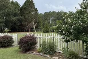 3805 Manor Dr, Clayton, NC 27520 - Photo 3