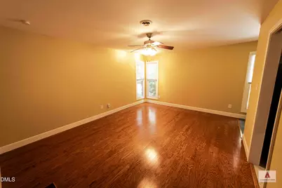 4 Winterberry Way, Chapel Hill, NC 27516 - Photo 7