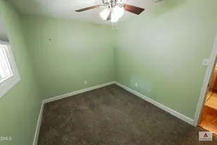 4 Winterberry Way, Chapel Hill, NC 27516 - Photo 15