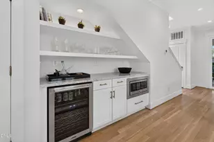 210 N State St, Raleigh, NC 27601 - Photo 15