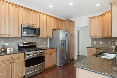10511 Sablewood Drive #101, Raleigh, NC 27617 - Photo 11