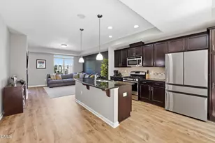 3217 Kempthorne Rd, Cary, NC 27519 - Photo 9