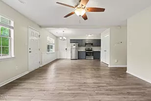 1104 Pecan Pl, Durham, NC 27704 - Photo 3