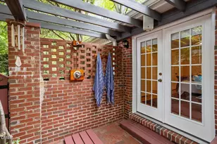 416 Brookside Dr, Chapel Hill, NC 27516 - Photo 23