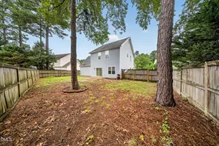 4621 Landover Dale Dr, Raleigh, NC 27616 - Photo 33