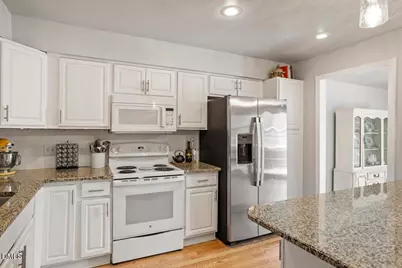 761 E Cardinal Drive, Fuquay Varina, NC 27526 - Photo 9