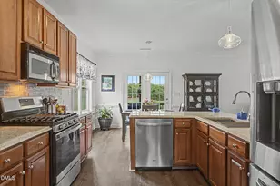 18 Hocutt Farm Dr, Clayton, NC 27527 - Photo 11